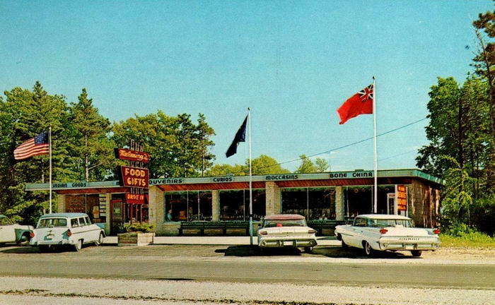 Melwings Restaurant - Old Postcard